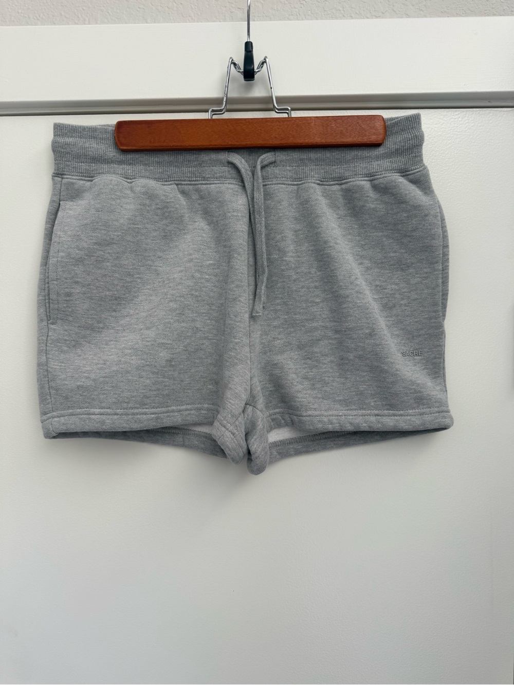 Sacre fleece lounge short